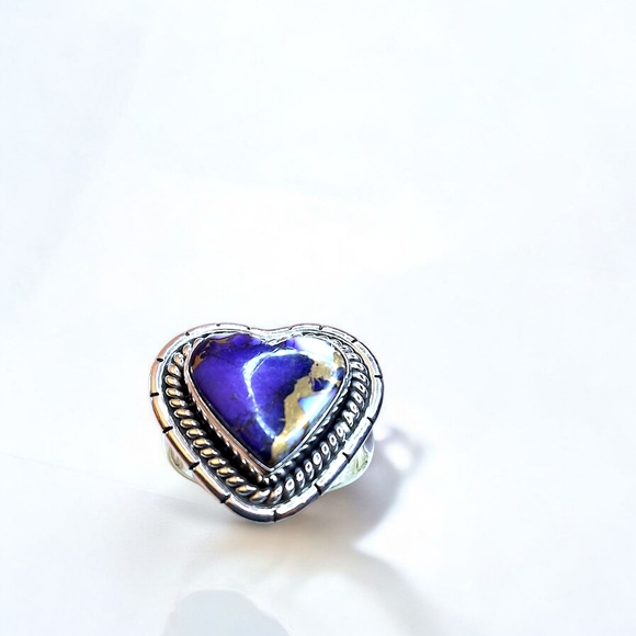 Sterling Silver Heart-Shaped Purple Mojave Turquoise Ring (Size 8) - Picture 11 of 14